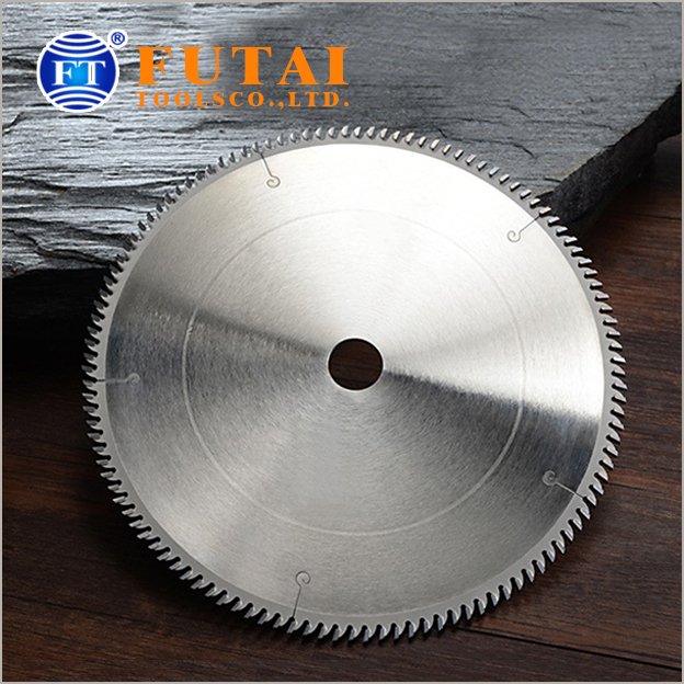 Crosscut Saw Blade For Timber